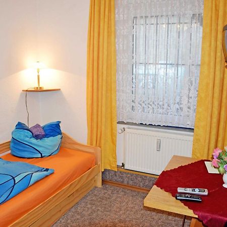 Ferienwohnung/ Ferienzimmer Asche Aschersleben Exteriör bild