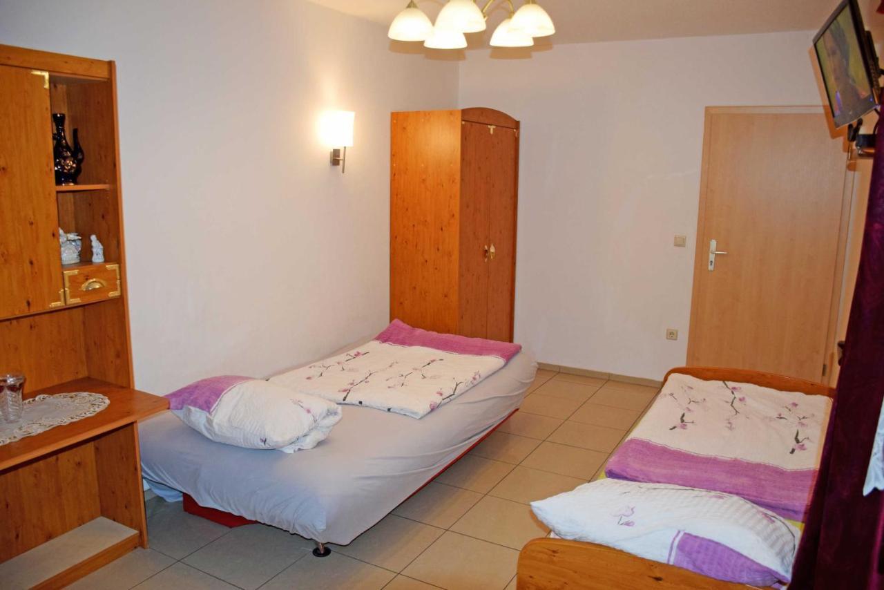 Ferienwohnung/ Ferienzimmer Asche Aschersleben Exteriör bild